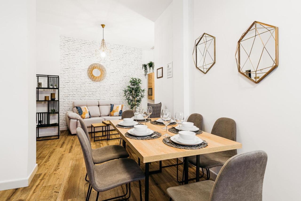 Apartamento Macarena Junto A La Basilica De La Macarena Siviglia Esterno foto